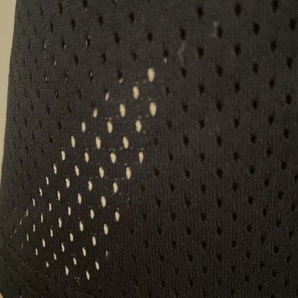 Cool crop top in black with white numbers and New York. Striped neck,arms mint - Picture 3 of 7